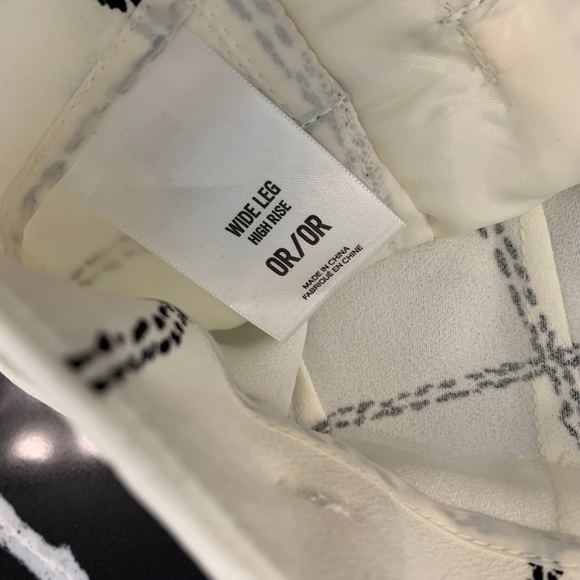 Express Wide Leg High Rise Pants - Picture 4 of 5